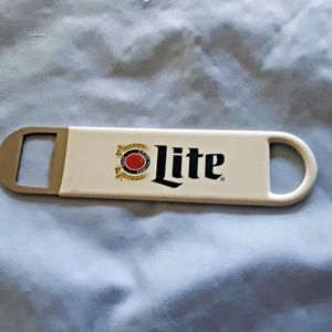 Vintage Miller Lite Bartender Bottle Opener Metal Beer Bar Man Cave Advertising